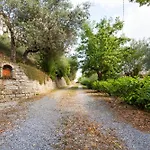 Nyaraló In A Overlooking Val Di Chiana *